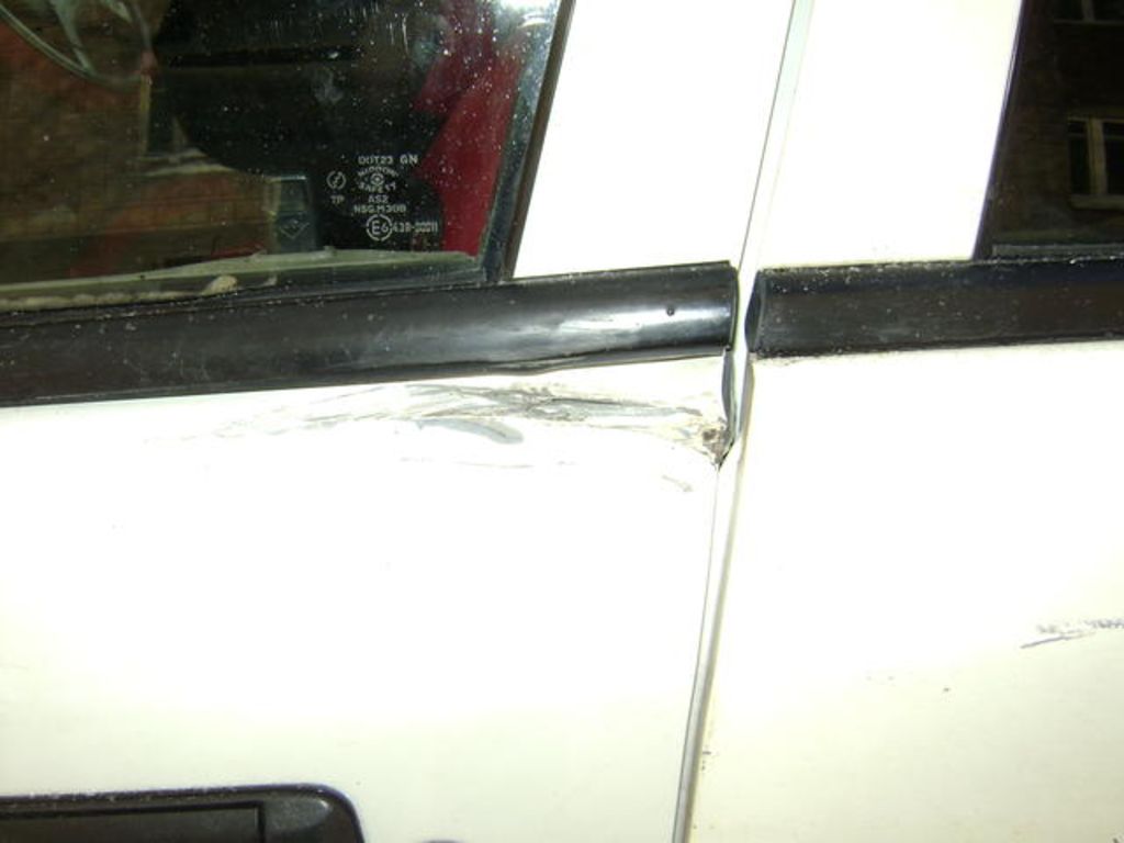 1998 Mazda Demio