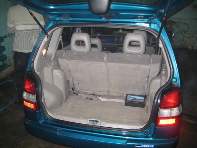 1998 Mazda Demio