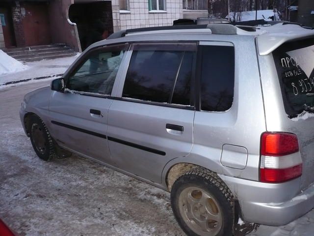 1998 Mazda Demio