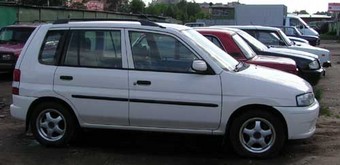 1998 Mazda Demio Pictures