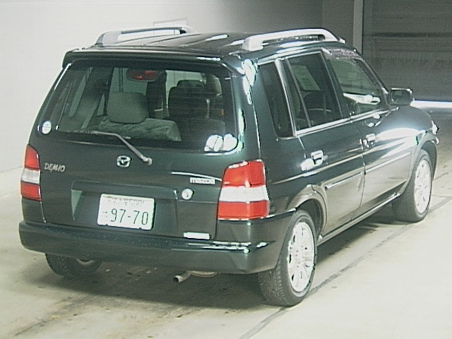 1998 Mazda Demio Photos