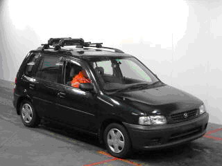 1998 Mazda Demio Pictures