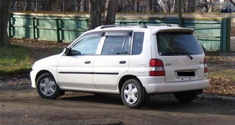 1999 Mazda Demio