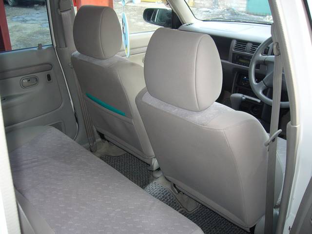 1999 Mazda Demio