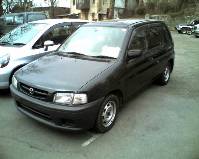 1999 Mazda Demio