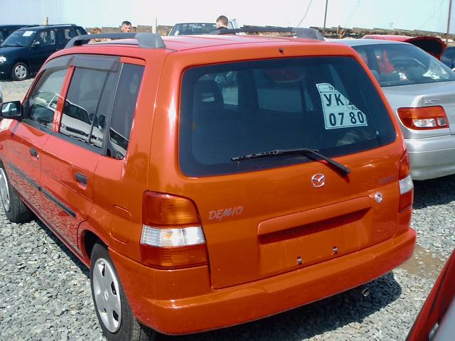 1999 Mazda Demio