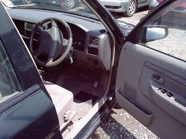 1999 Mazda Demio