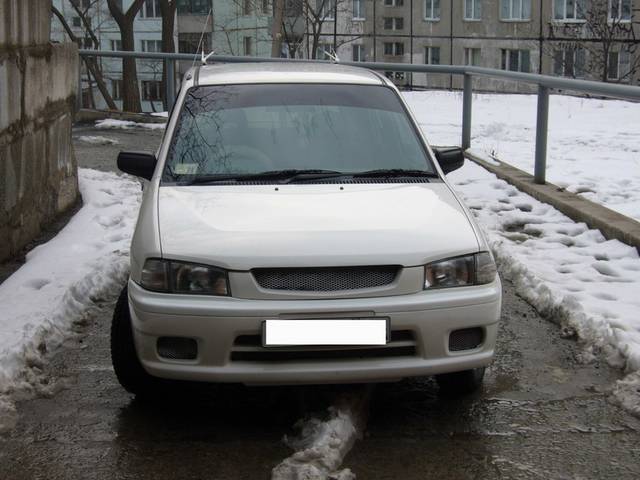 1999 Mazda Demio