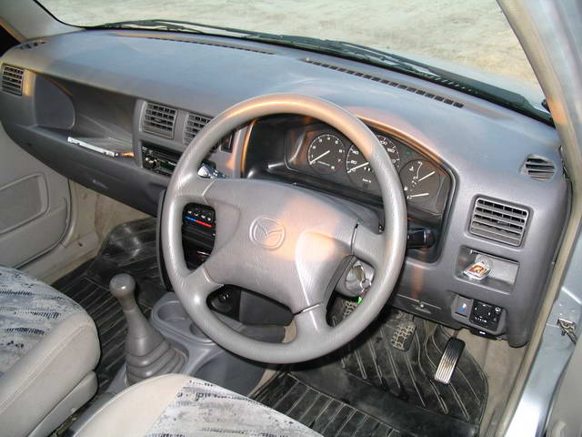 1999 Mazda Demio