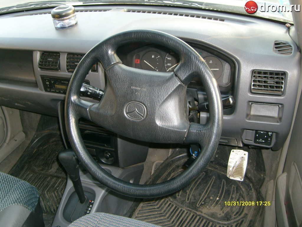 1999 Mazda Demio