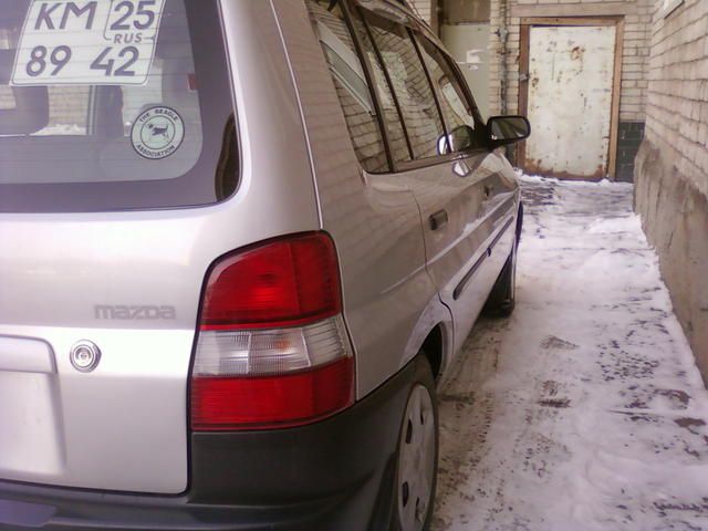 1999 Mazda Demio