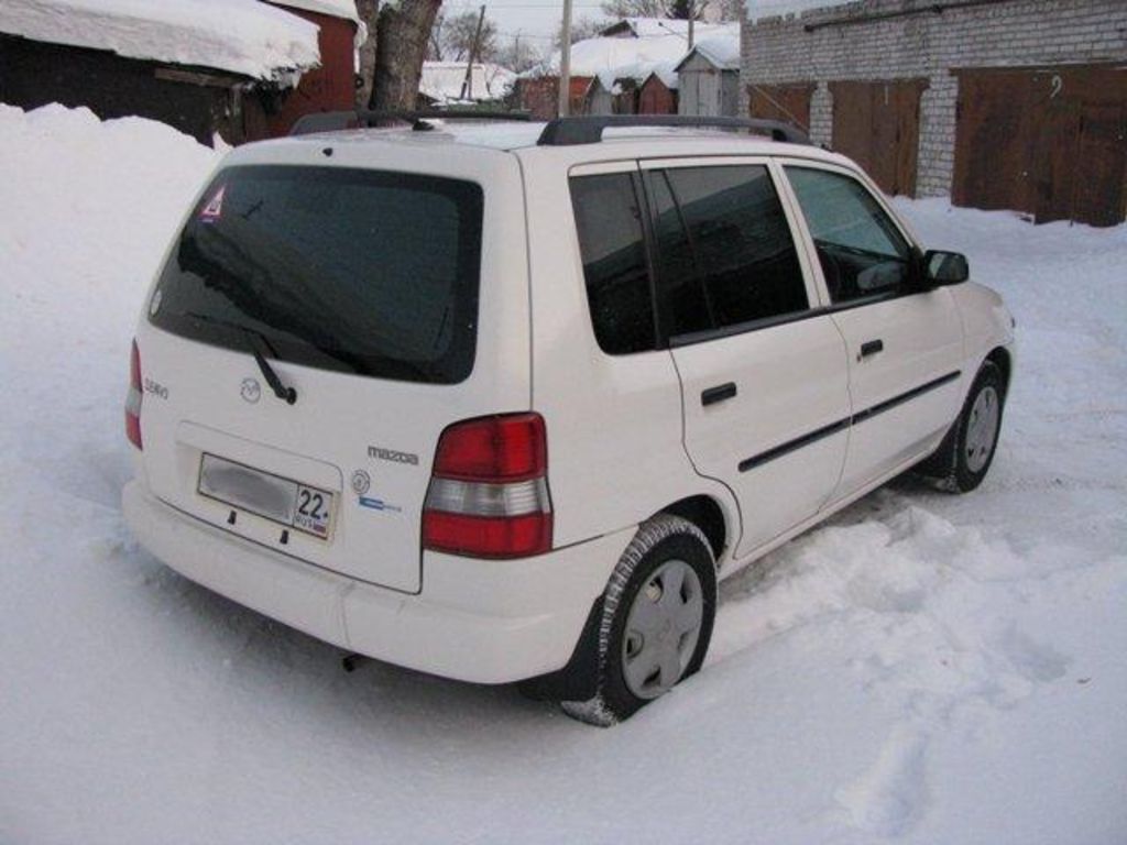 1999 Mazda Demio