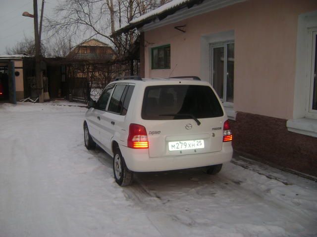 1999 Mazda Demio
