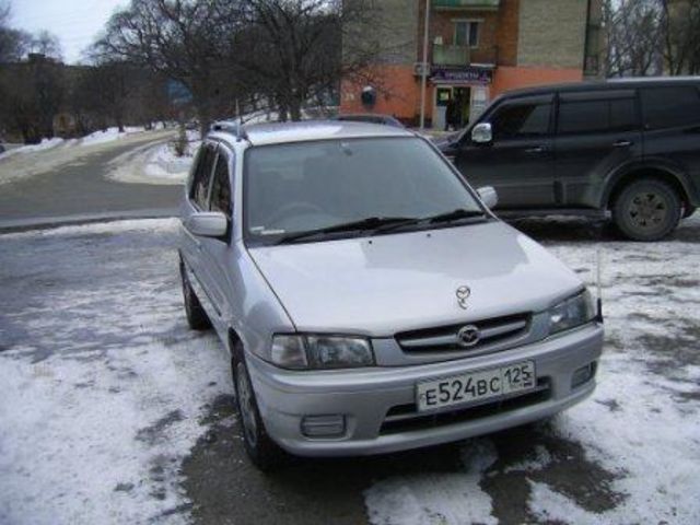 1999 Mazda Demio