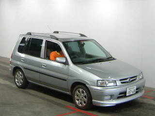 1999 Mazda Demio Photos