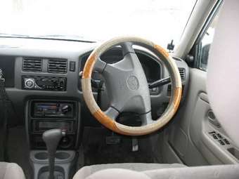 1999 Mazda Demio Pictures