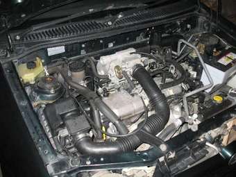 1999 Mazda Demio Photos