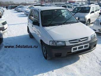 1999 Mazda Demio Photos