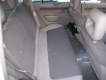 1999 Mazda Demio Pictures
