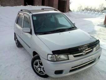 1999 Mazda Demio Pictures