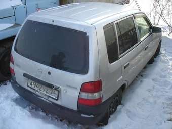 1999 Mazda Demio Photos