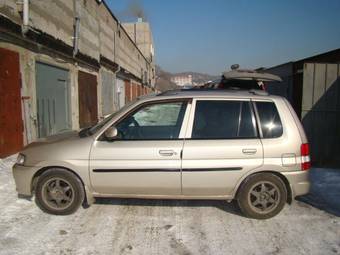 1999 Mazda Demio Pictures