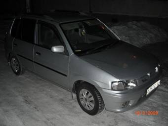 1999 Mazda Demio Pics