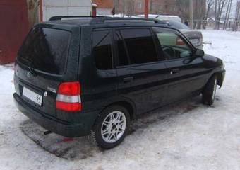 1999 Mazda Demio Photos