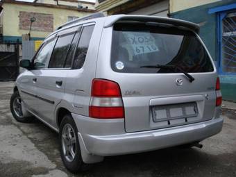 1999 Mazda Demio Photos
