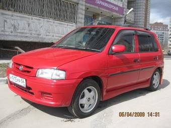 1999 Mazda Demio Photos