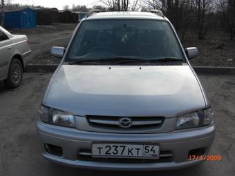 1999 Mazda Demio Photos
