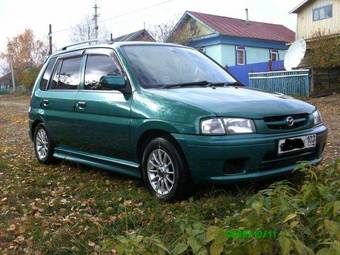 1999 Mazda Demio Pics