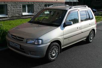 1999 Mazda Demio Pictures