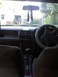 1999 Mazda Demio Pictures
