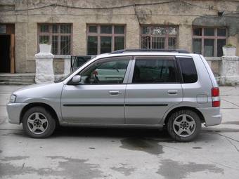 1999 Mazda Demio Images