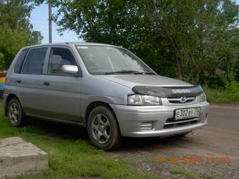 1999 Mazda Demio Pictures