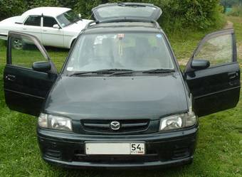 1999 Mazda Demio Photos