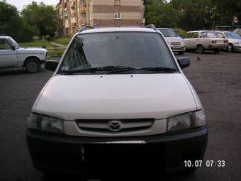 1999 Mazda Demio Images