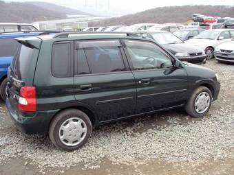 2000 Mazda Demio