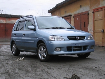 2000 Mazda Demio