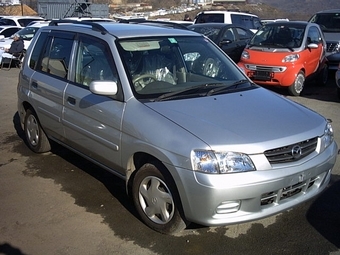 2000 Mazda Demio