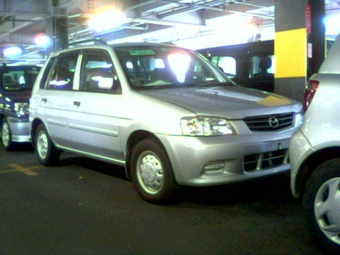 2000 Mazda Demio