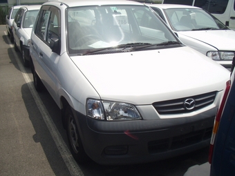 2000 Mazda Demio