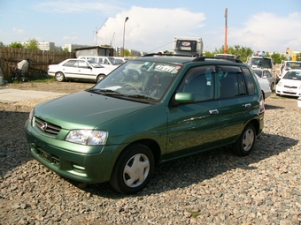 2000 Mazda Demio