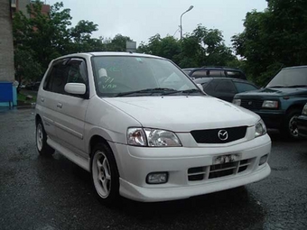 2000 Mazda Demio