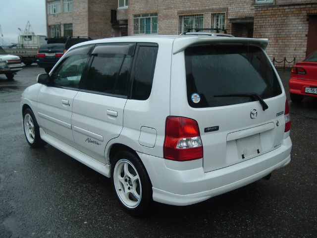 2000 Mazda Demio