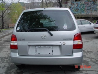 2000 Mazda Demio