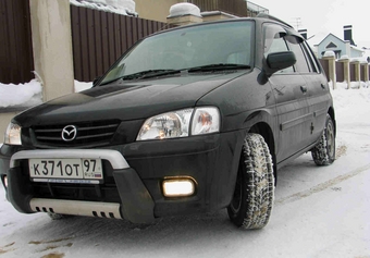 2000 Mazda Demio