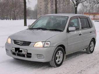 2000 Mazda Demio