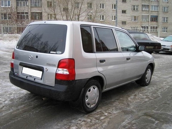 2000 Mazda Demio